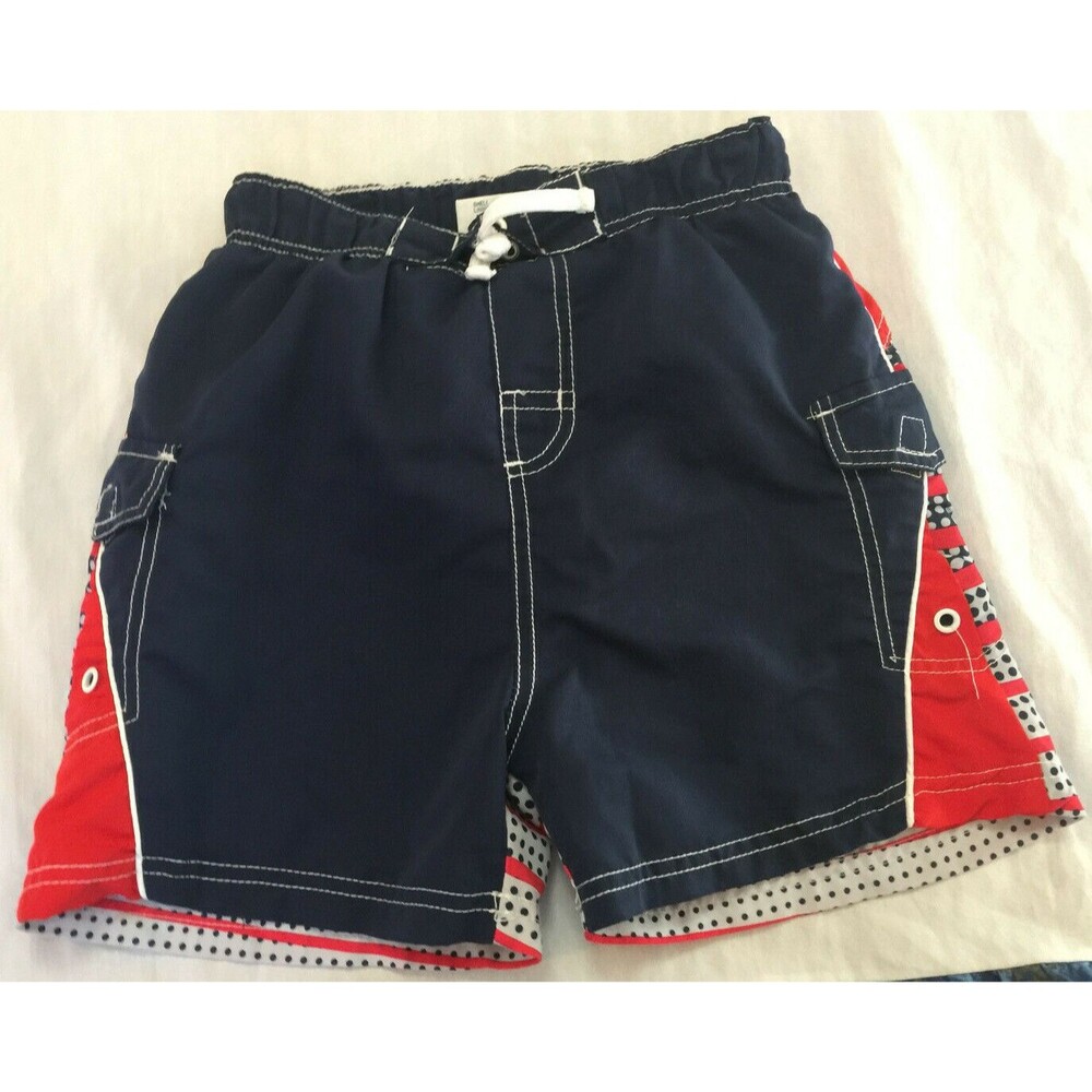 QUAD SEVEN BOYS SWIM SHORTS SIZE 7